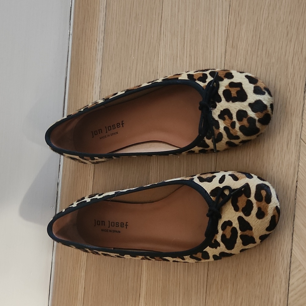 Leopard ballerina flats